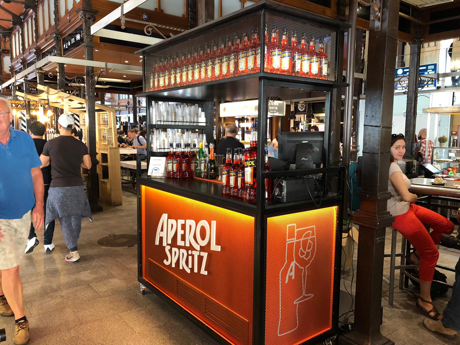 Barra Aperol Spritz MERCADO DE SAN MIGUEL (6)